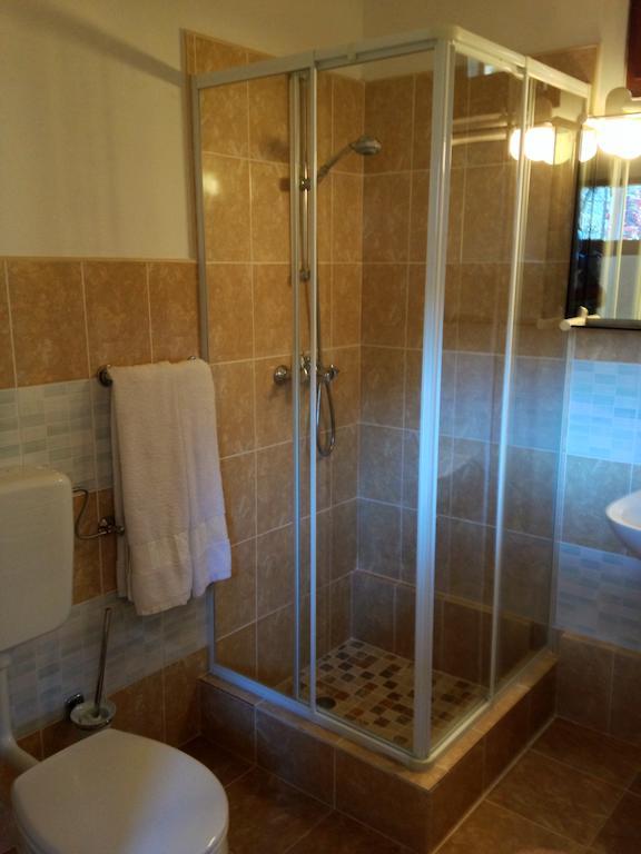 Cabana Bavaria Sovata Habitación foto